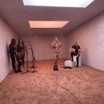 Olivia Holt Instagram - sang a lil tune for @vevo #next #shakeyourcake