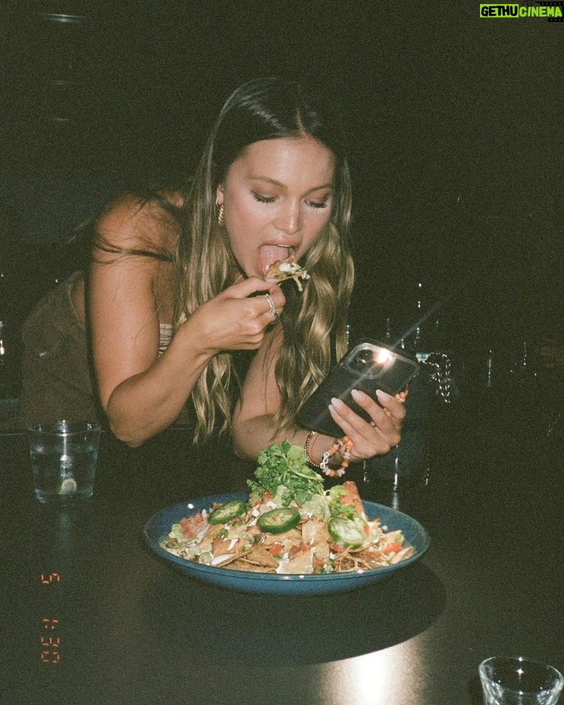 Olivia Holt Instagram - if u give a girl some nachos