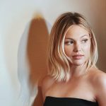 Olivia Holt Instagram - @cruelsummer premiere!! watch it on Tuesday on @freeform next day on @hulu 🖤