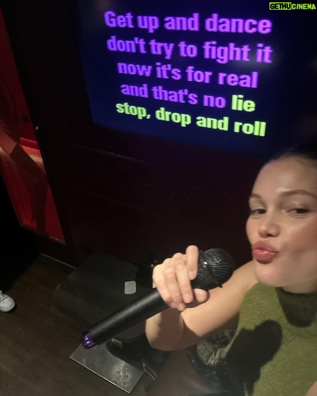 Olivia Holt Instagram - popcorn!!! chicken!! london!!!!! London, United Kingdom