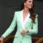 Olivier Rousteing Instagram - The princess of Wales wearing the Balmain blazer #thenewfrenchstyle , such an Honor #katemiddleton 🤍 The Balmain royalty.