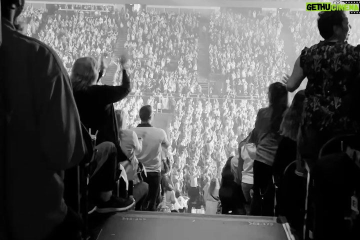 Olly Murs Instagram - 14 years, 14 O2 performances and this is definitely one I’ll never forget 👌🏻😩❤️ thank you all for putting on ya dancing shoes and doing the YMCA 🤣👌🏻 you legends!