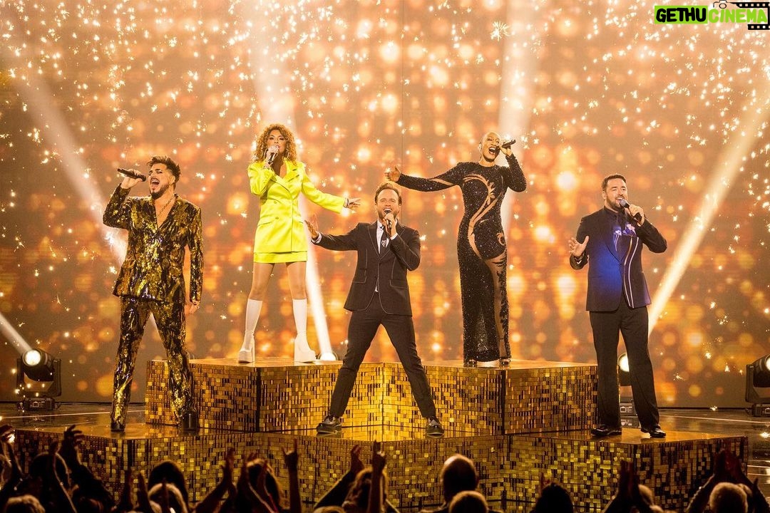 Olly Murs Instagram - WELL DONE TO OUR STARSTRUCK CHAMP ABBIE 🏆 Incredible final last night well done! Thanks to you all for watching, I’ve had the best time working on this show again, the judges were awesome as ever plus the amazing team behind it all putting it together! Stay cheeky and I’ll see ya soon for Season 3 👀🤩👌🏻