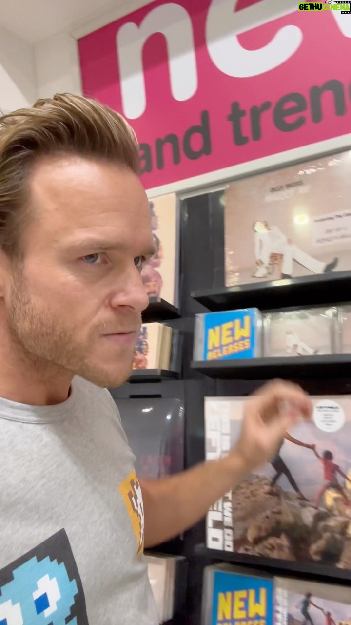 Olly Murs Instagram - In a chart battle this week, who dares wins ๐คจ๐๐คฃ๐๐ป