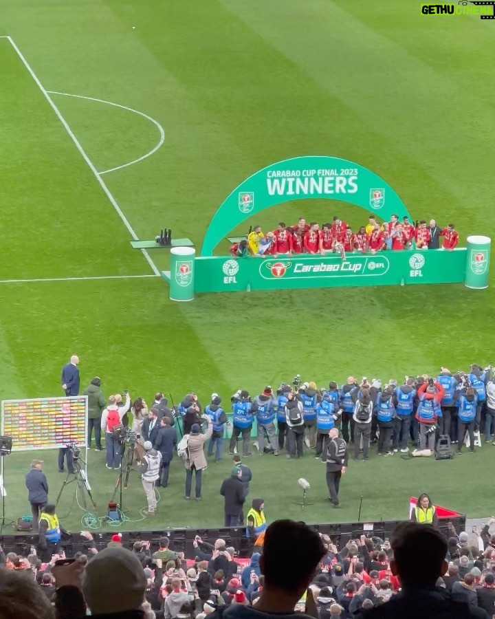 Olly Murs Instagram - Wonβt forget this in a while.. took my nephew to his first Wembley Final and United won π₯ππ» special day! . . . Thanks @wembleystadium @clubwembley ya legends ππ»ππ»