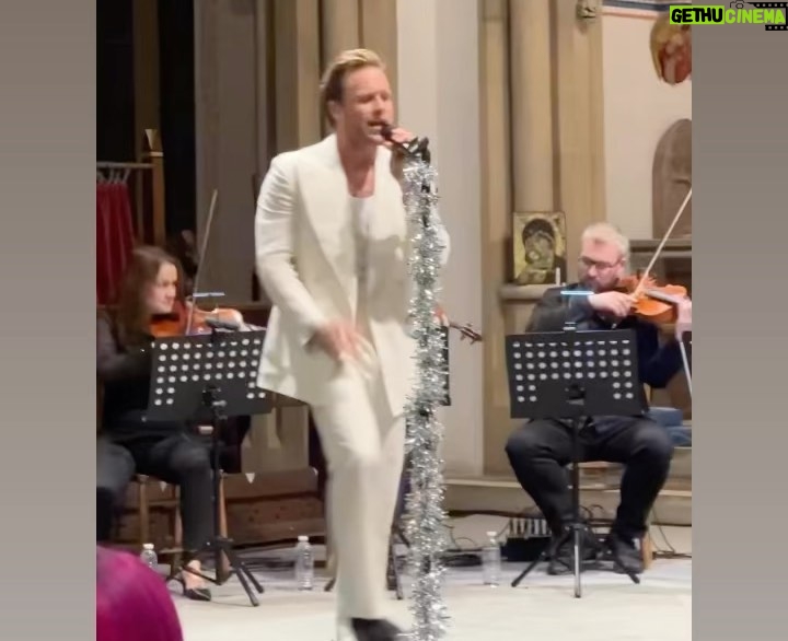 Olly Murs Instagram - 2 special nights at this gorgeous church for my album launch! Thanks to all my amazing fans that came! Only the start this week… see you in Birmingham later 👋🏻😝❤️