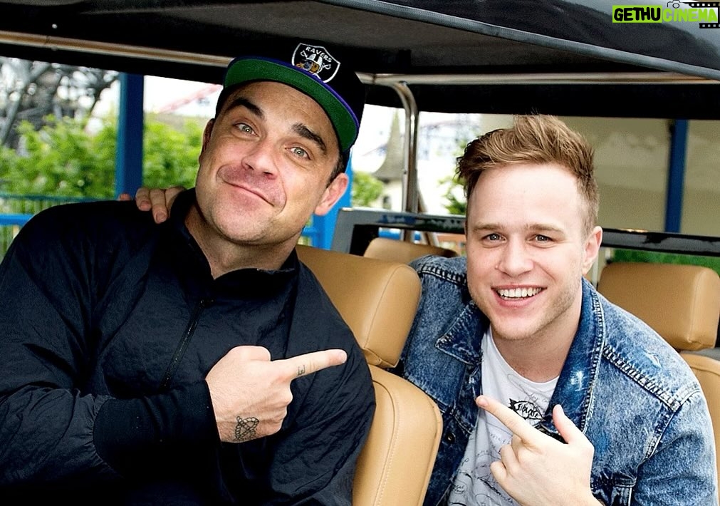 Olly Murs Instagram - Happy birthday to the main man, love ya Rob! Happy 50th mate 💙