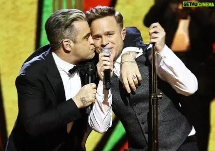 Olly Murs Instagram - Happy birthday to the main man, love ya Rob! Happy 50th mate 💙