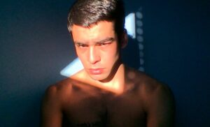 Omar Ayuso Instagram - instagram me habrá censurado una oda al amor pero no me censurará una oda a mi mismo
