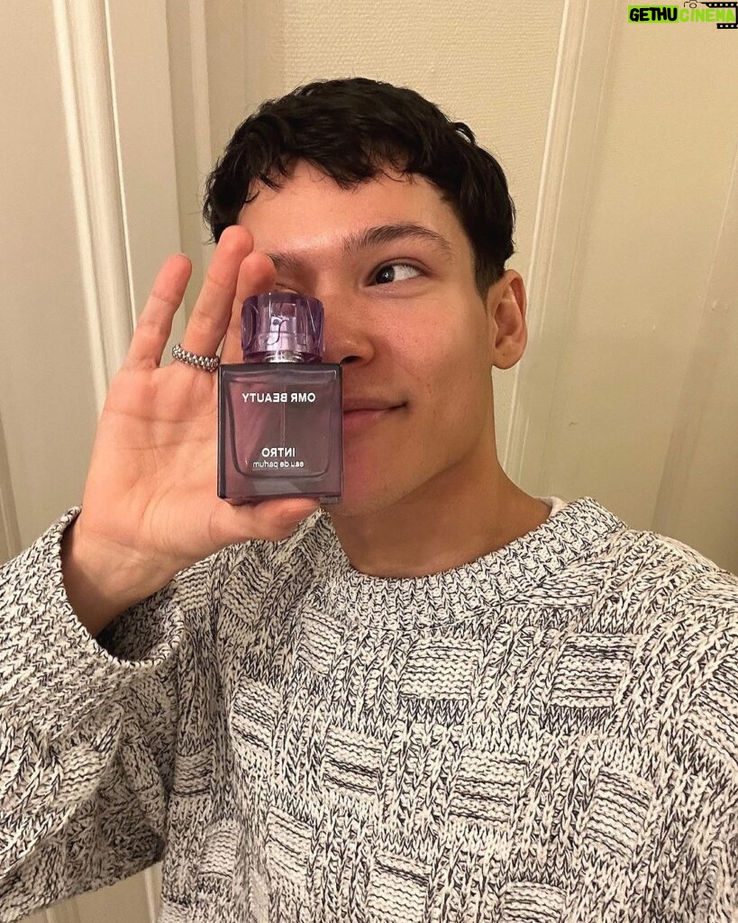 Omar Rudberg Instagram - Be like us and get yourself your own INTRO eau de parfum at OMRBEAUTY.COM 💜 Advertisement @omrbeauty INTRO - the new fresh unisex fragrance with sweet and spicy moments LIVE NOW!