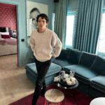 Omar Rudberg Instagram - 4… 👀 hehehehehehhe