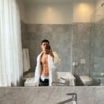 Omar Rudberg Instagram - I smell good too 🤪