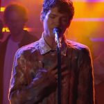 Omar Rudberg Instagram - Om Du Inte Fanns (Don’t Wait) LIVE @samycketbattre 💜 Låten är ute nu, så gå och streama 💜