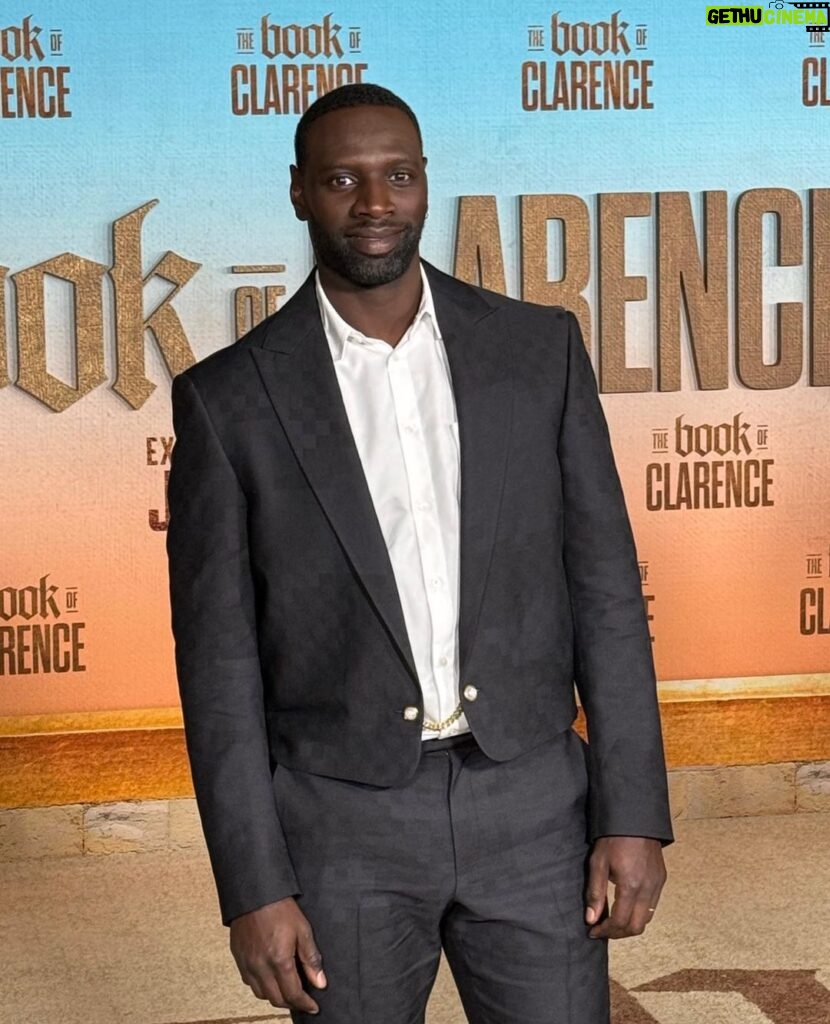 Omar Sy Instagram - @bookofclarence Premiere @louisvuitton Custom by @pharrell Academy Museum of Motion Pictures