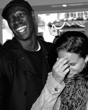 Omar Sy Instagram - 🔑♥️ 
Repost from @mynameishelenesy
•
Current Mood : 🤲🏼♥️ @omarsyofficial #since1998