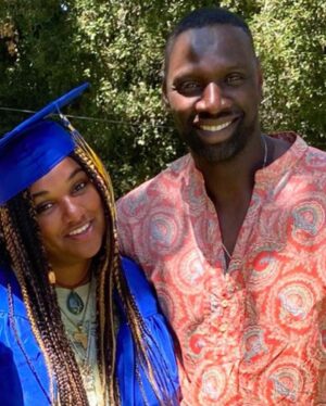 Omar Sy Instagram - Congrats young blood ! 
C’est ton tour aujourd’hui ! 🎓
Tu fais de moi un papa fier et comblé.... 
Fly High mon Bébé Sabah.