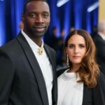 Omar Sy Instagram - Thank you @sagawards for having me wearing @louisvuitton custom by @pharrell 📷 @jojo_jpeg stylist @ilya.vanzato glam @simonegrooming Merci @isabelmoessinger @cecilebensimhon @edouardsiney