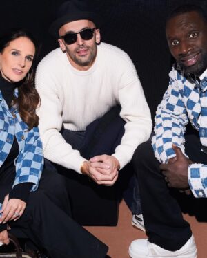 Omar Sy Instagram - Louis Vuitton FW 24-25 Mens Show @louisvuitton 

Congrats @pharrell for an inspiring and beautiful show.