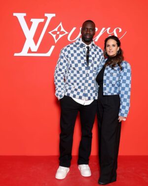Omar Sy Instagram - Louis Vuitton FW 24-25 Mens Show @louisvuitton 

Congrats @pharrell for an inspiring and beautiful show.
