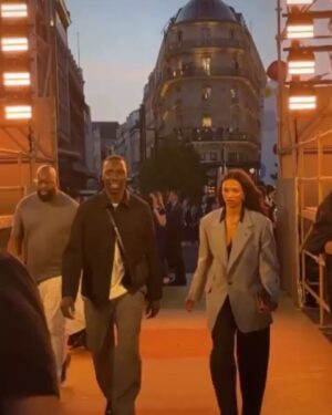Omar Sy Instagram - Congratulations @Pharrell for your first men’s show @Louisvuitton 
So inspirational. 

#LVmenSS24 #LouisVuitton #PharrellWilliams 

Styled by @ilya.vanzato 
Make up by @anglomamakeup 
Hair by @alexandrinepiel