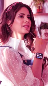 Onima Kashyap Instagram - Discover endless ways to achieve more with the new itel ICON 2 #smartwatch. Its features empower me to be myself and embrace life to the fullest. #WearYourAttitude #happywomensday