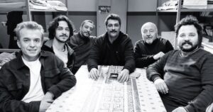 Onur Tuna Instagram - 10 numara tayfa!! @mahkumdizifox @mfyapimtv @foxturkiye