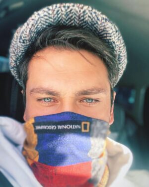 Onur Tuna Instagram - rüyalarımda uçmaya başladım yeniden
