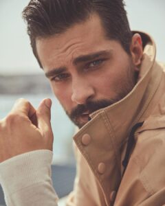 Onur Tuna Instagram - @allmagazine 🤘🏻