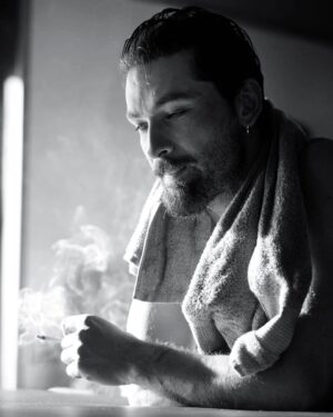 Onur Tuna Instagram - inandığım her şey aslında bi düşünce