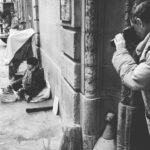 Onur Tuna Instagram - Belki de senin hayatın fotoğraflanmalı, belki de bi arkada benimki...