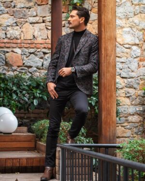 Onur Tuna Instagram - asıl beni görünce…