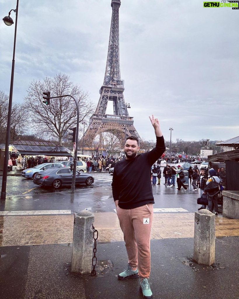 Oussama Ramzi Instagram - PARIS ✌️ Paris, France