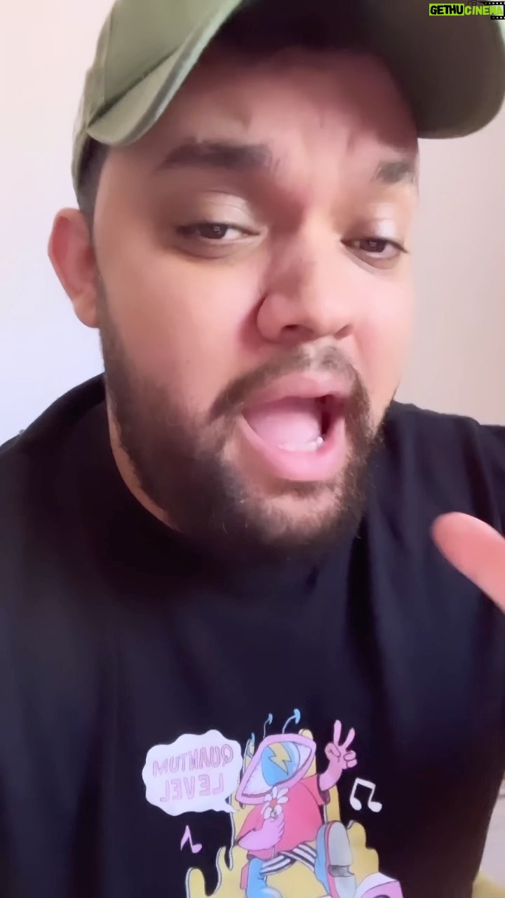 Oussama Ramzi Instagram - و أصحاب ماكووو 😂 طاگيوهم