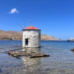 Pınar Altuğ Instagram - En sevdiğimiz yerde ❤️ #leros #MilosTaverna @yaamuratacan Leros