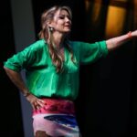 Pınar Altuğ Instagram - Kusursuz Dünya Müzikali mayıs sonuna kadar sahnede,mesela çarşamba oynuyoruz,kimler geliyor? @tiyatrogc @zorlu_psm #işbirliği