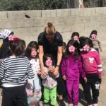 Pınar Altuğ Instagram – Mahalle arasında denk geldiğim koşup bana sarılan çocuklar,yol kenarında denk geldiğim kadınlar,mesire alanını çadırkente çevirenler🙏🏻🙏🏻🙏🏻 Hatay Antakya
