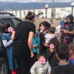 Pınar Altuğ Instagram - Mahalle arasında denk geldiğim koşup bana sarılan çocuklar,yol kenarında denk geldiğim kadınlar,mesire alanını çadırkente çevirenler🙏🏻🙏🏻🙏🏻 Hatay Antakya