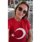 Pınar Altuğ Instagram - Bir Cumhuriyet kadını olarak açtığın yolda gururla yürüyorum Atam🇹🇷🇹🇷🇹🇷 Saygı,özlem ve minnetle 🇹🇷🇹🇷🇹🇷 #NeMutluTürkümDiyene #DAİMA