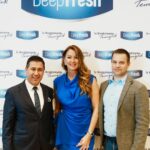 Pınar Altuğ Instagram - Yeni reklam filmimiz DeepFresh Yüzey Temizlik Havlusu’nun #İzBırakmayanTemizlik lansmanını canım @mertvidinli ev sahipliğinde yaptık bugün💙 @deepfreshtr @inhouseiletisim #işbirliği Le Baron Istanbul