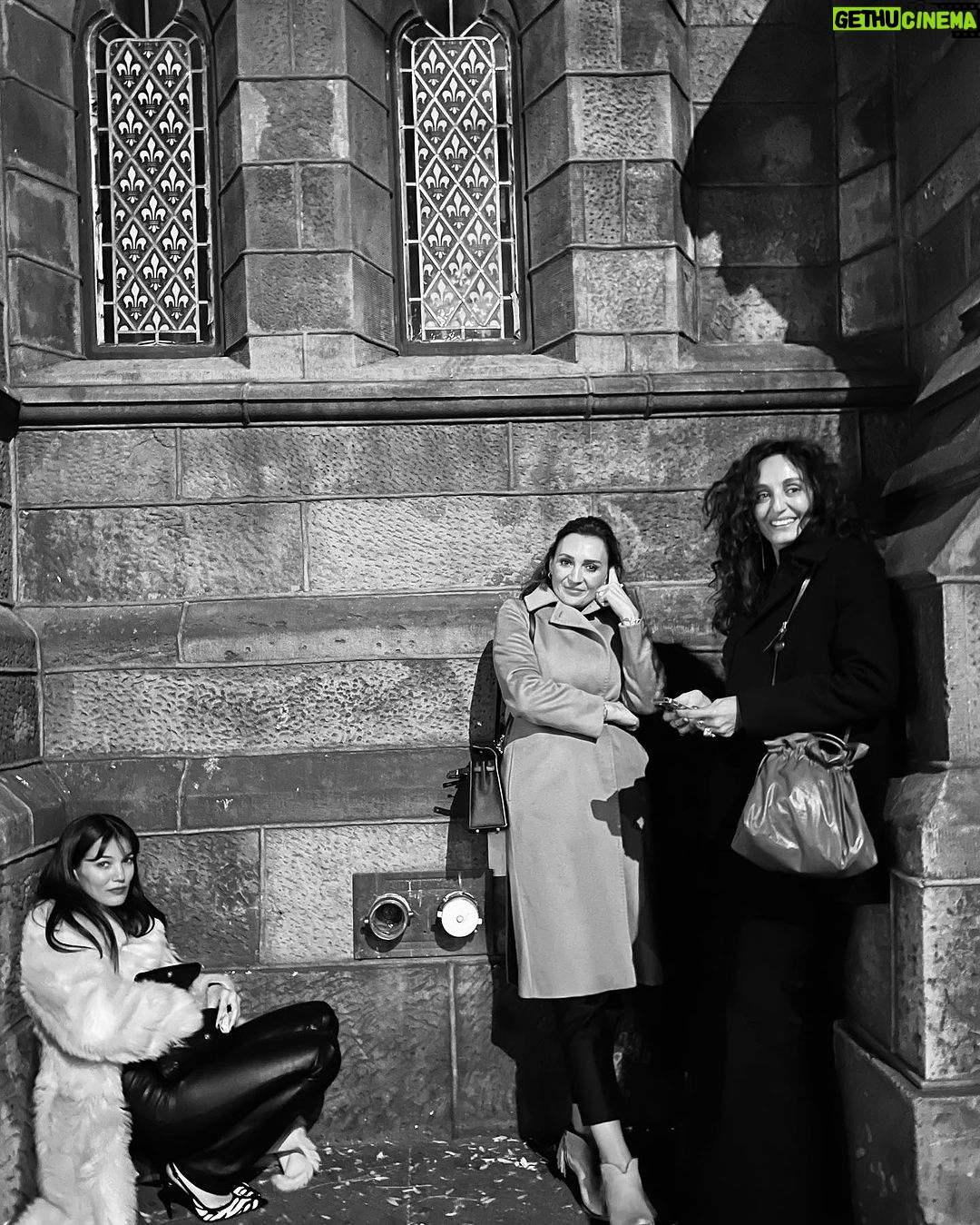 Pınar Deniz Instagram - John Lennon is not dead.