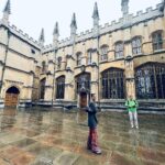 Pınar Deniz Instagram - Yağmura hazırlıksız yakalananlar. 30.07.23’ England Oxford, UK