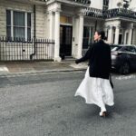 Pınar Deniz Instagram - Soğuk havaya sevindiğime inanamıyorum☔️ London