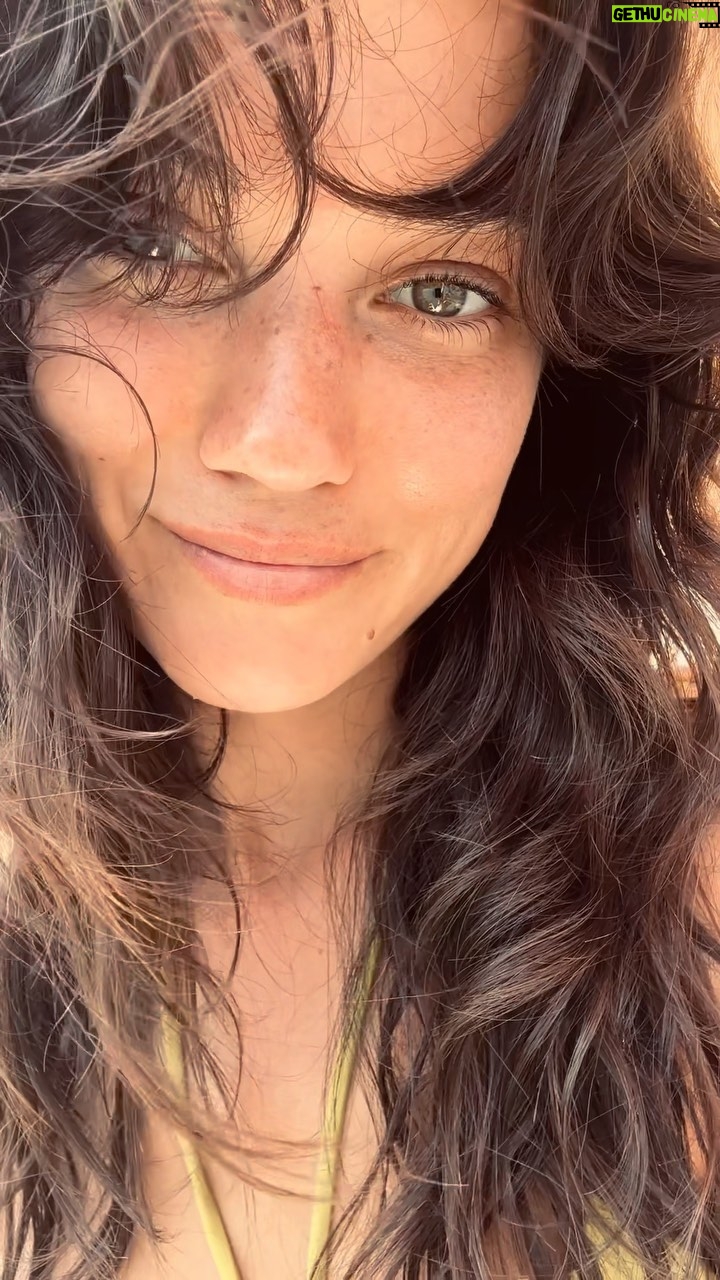 Pınar Deniz Instagram - Miss summer✨ Kötü reels denemelerim için sayfama beklerim.