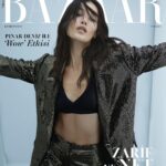 Pınar Deniz Instagram - "Ruhu karışık, yenilenmeyi seven biriyim." @pinarrdenizzz rafine ve şehirli NetWork tasarımlarıyla Harper's Bazaar Kasım 2023 kapağında. #işbirliği Genel Yayın Yönetmeni: @gulenyelmen Röportaj: @badecakar Fotoğraf: @emreguven Projeler Müdürü: @rukenakbay Proje Uzmanı: @neslisahhelvacii Prodüksiyon: @senayyavuz Sanat Yönetmeni: @yesimyesilcimen Moda Editörü: @aycaelkap Saç: @huseyinnaltunn Makyaj: @elcinmutlu_