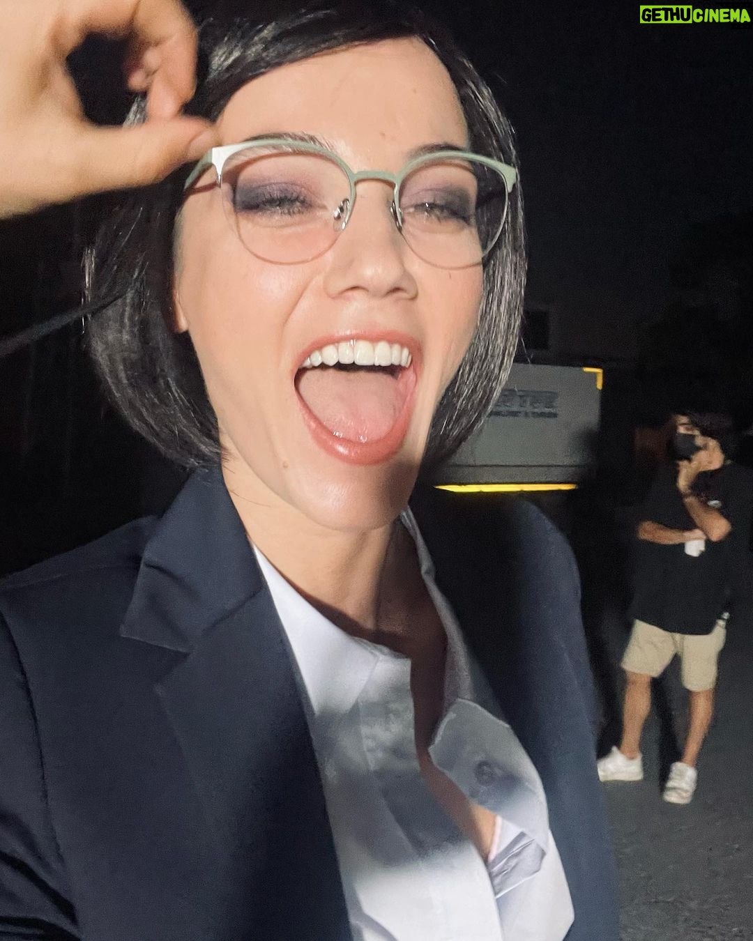 Pınar Deniz Instagram - Aktris şimdi @disneyplustr ‘de 8 bölüm birden yayındaaaaaaaaaa🔪 Hadi izleyin💙 (Bu ara biraz paylaşım yağmuruna tutacağım sizi🤭)