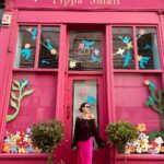 Pınar Deniz Instagram - Kıyafetime uygun ev bulmuşumdur🐷 Notting Hill