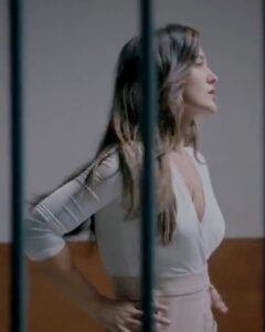 Pınar Deniz Instagram - Dolunayda hissetmek istediğim Vs hissettiğim.