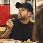 Pablo Alborán Instagram - 1.te robo una patatuela 2.doble de carne y de queso. A la mi**da la dieta macrobiótica 3.mira aquí, esto no ha pasado y lo olvidarás. 4.Vuelve la dieta macrobiótica 5.Bugs Bunny 6.Abs a tope con 12kg 7.sudaíca rica 8.sonando Duquende y Guadiana en mis oídos desde Atlanta. Viva el flamenco de nuestro país!!! 9. Estirame tú que yo no puedo 10. Figue tus fueños y nunca te rindaf. Mañana tocamos en ATLANTA!! Y luego PUERTO RICO!!!! Atlanta,Georgia