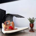 Paco León Instagram - Se acabó el verano y tirarse a la bartola…. Pero bueno que nos quiten lo bailao (a la Bartola y a mi😜)