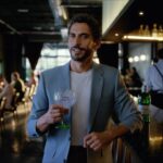 Paco León Instagram - Ya lo decía Lola Flores, para salir y divertirse lo que hay que tener es “método” @tanqueraygin nos propone el suyo: #tanqueray00 #hoycomem00scon